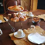 Garibaldi 15 Bed & Breakfast