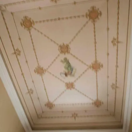 Garibaldi 15 Bed & Breakfast 3*