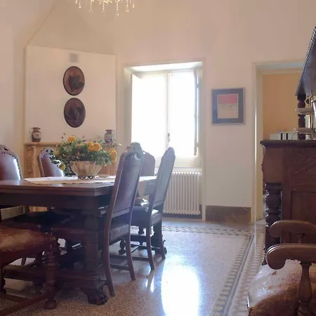 Bed & Breakfast Garibaldi 15 3*