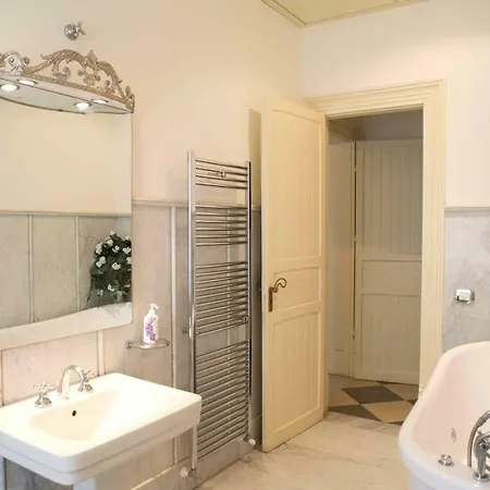 Garibaldi 15 3* Marsala