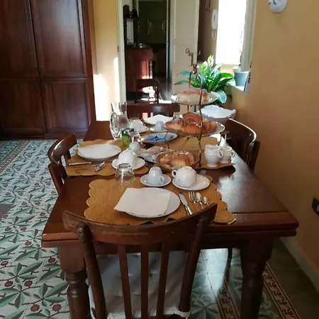 Garibaldi 15 3* Marsala